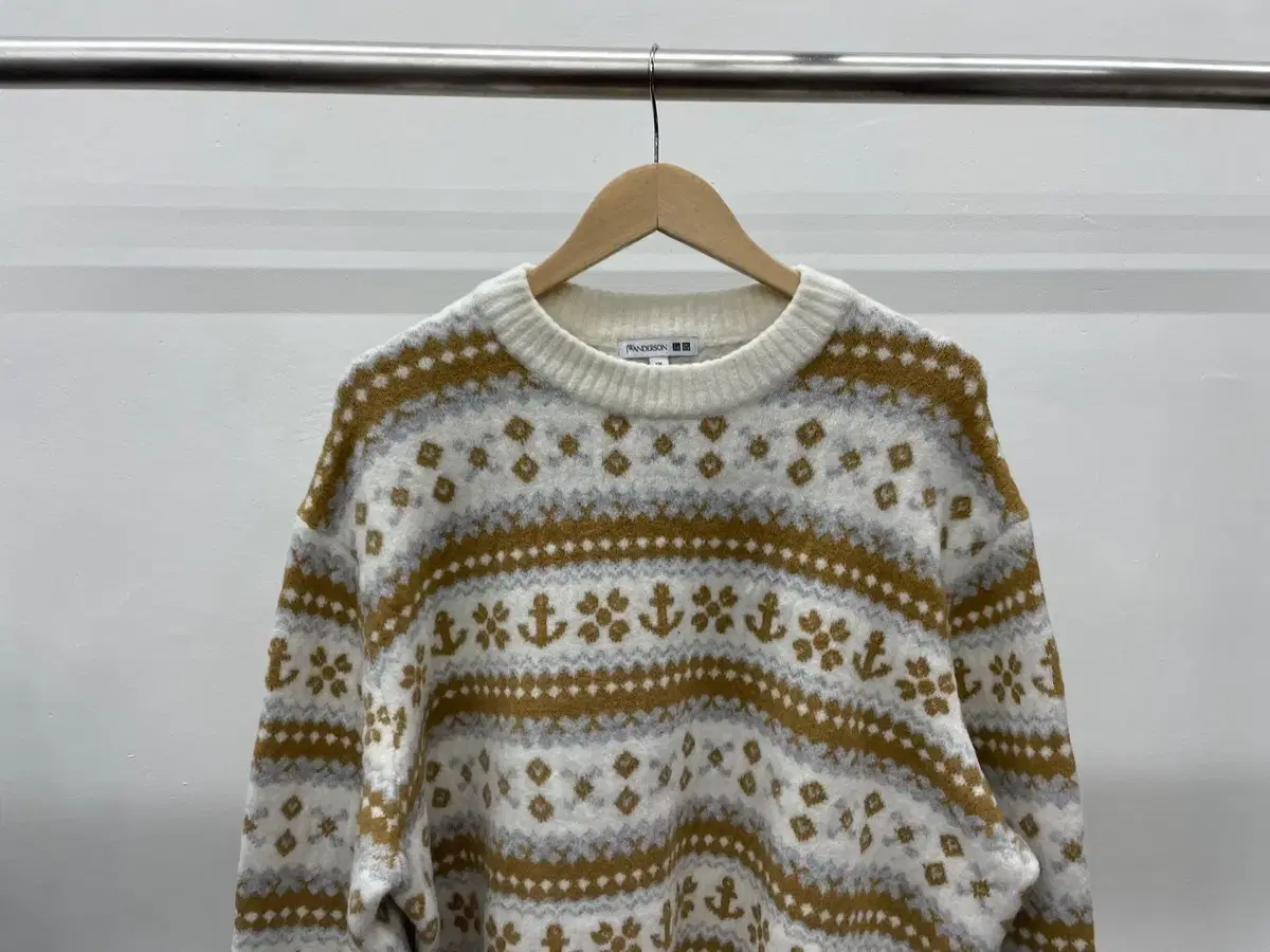 thumbnail-4